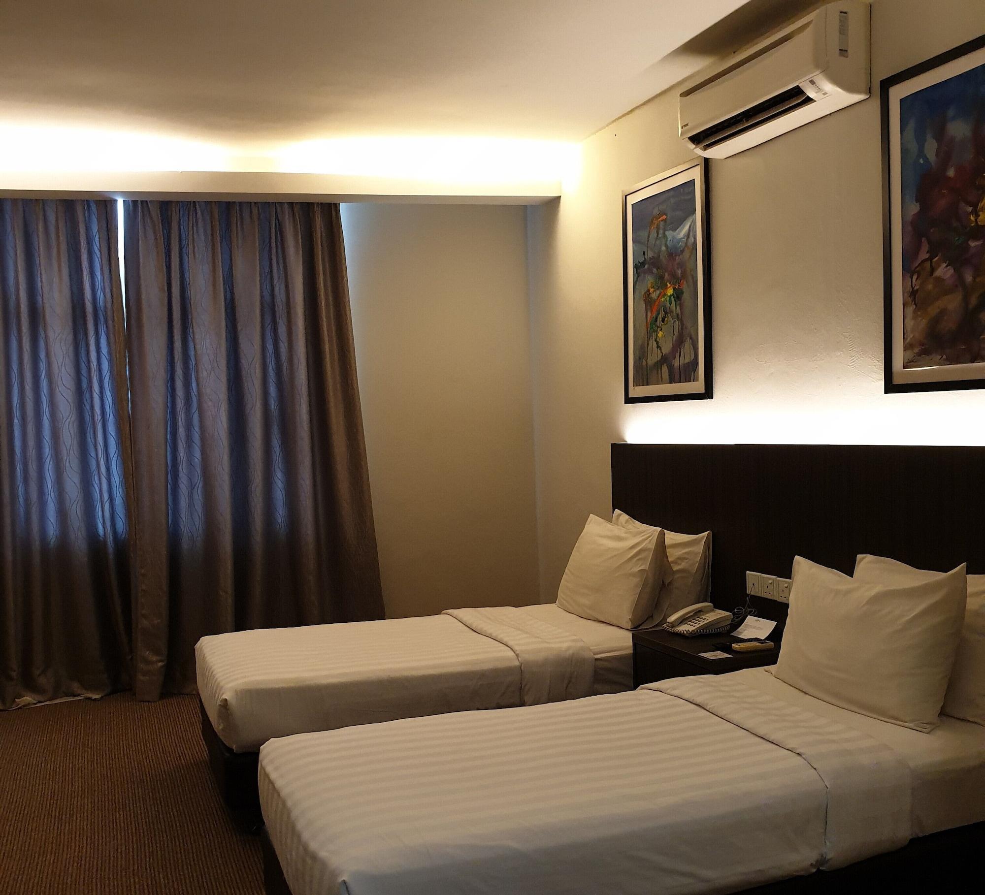 Holiday Villa Hotel & Suites Kota Bharu - Wakaf Che Yeh, Night Market Exterior foto