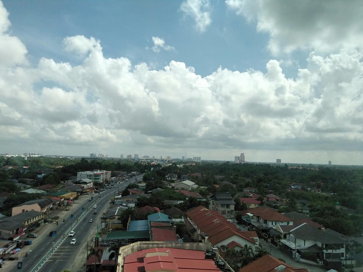Holiday Villa Hotel & Suites Kota Bharu - Wakaf Che Yeh, Night Market Exterior foto